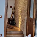 La Scuola Del Castello Località San Giovanni Spello *