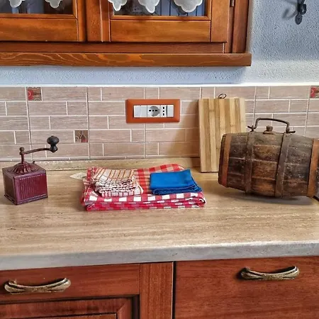 La Scuola Del Castello Localita San Giovanni Spello *