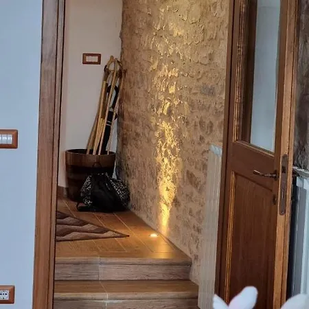 La Scuola Del Castello Localita San Giovanni Spello *