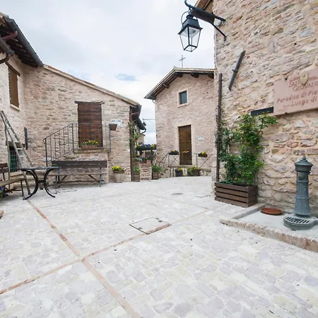 La Scuola Del Castello Localita San Giovanni Spello شقة San Giovanni (Perugia)