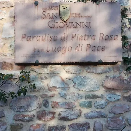 La Scuola Del Castello Localita San Giovanni Spello Lejlighed San Giovanni (Perugia)