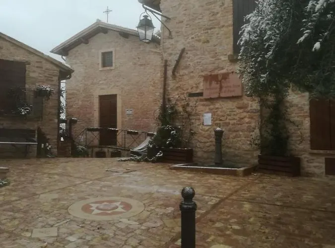La Scuola Del Castello Localita San Giovanni Spello Lägenhet *